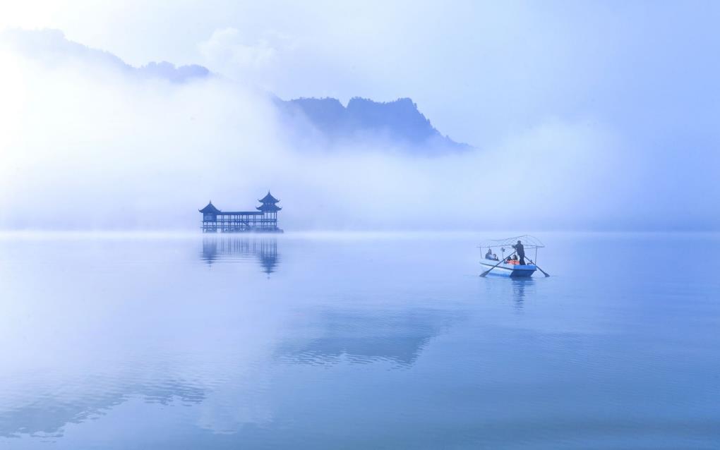 长江三峡迷雾壁纸
