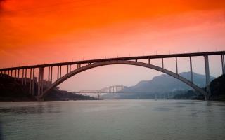 长江三峡嘉陵江特大桥